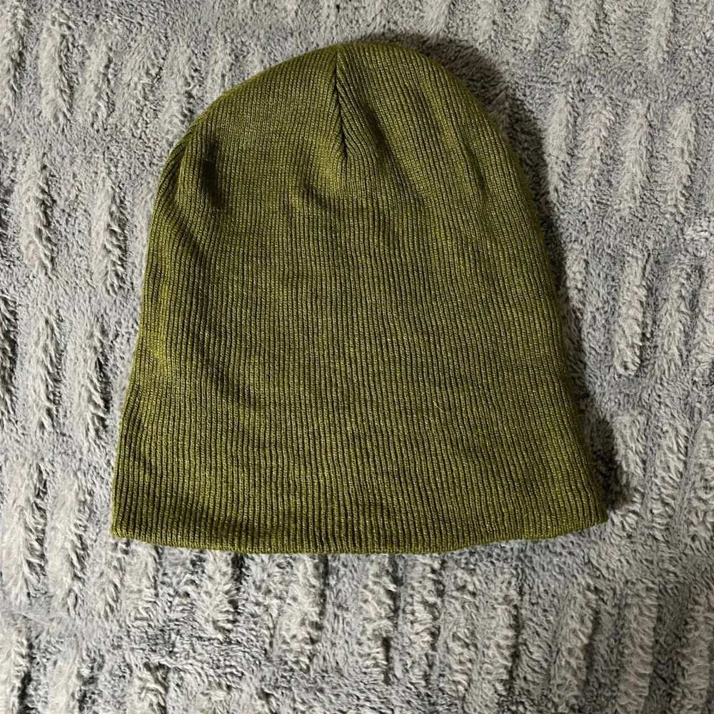 PukkaInc Green Ribbed Knit Beanie Hat 100% Acrylic One‎ Size Huckleberry